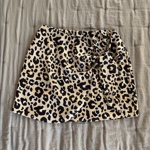Super cute leopard print wrap skirt!